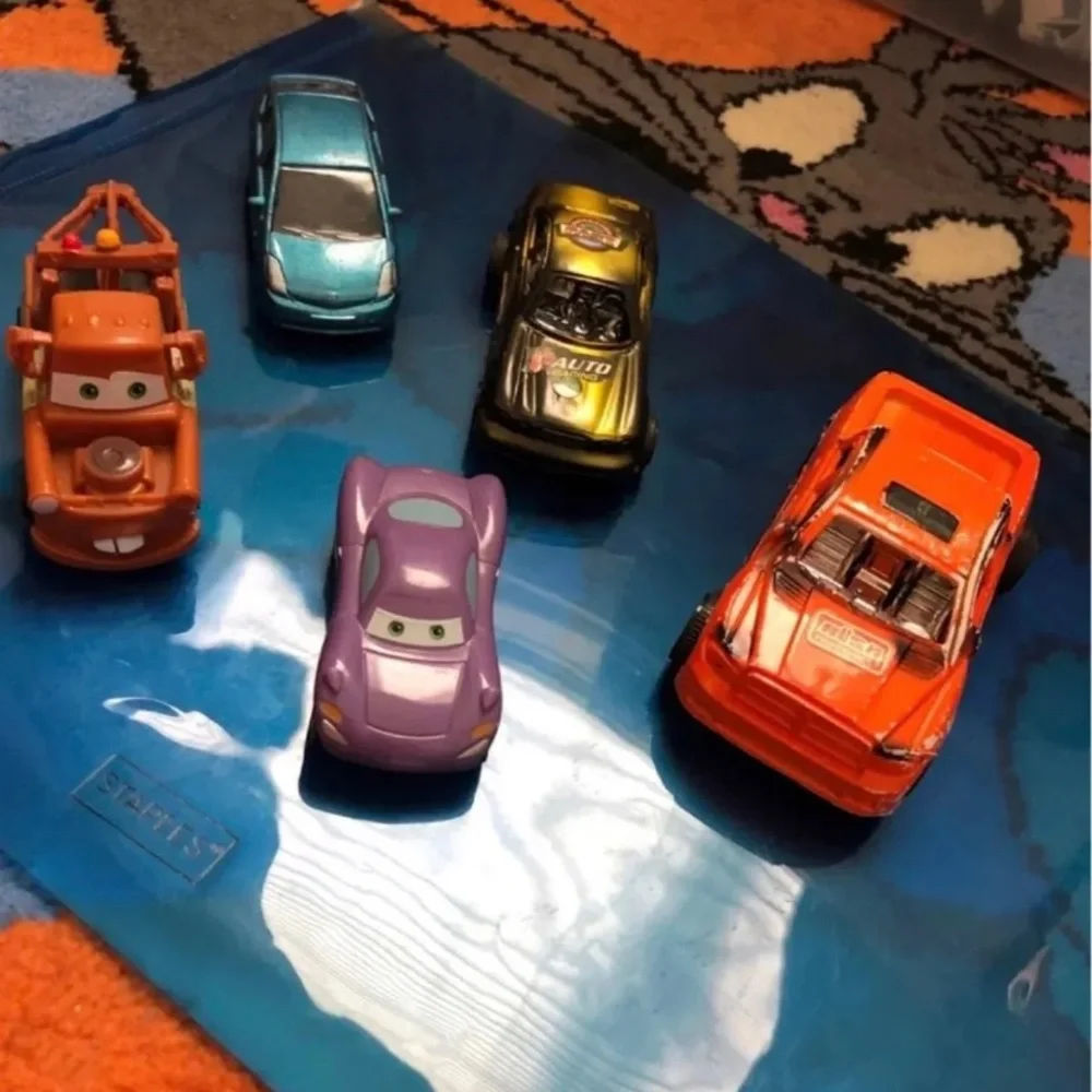 13 Toy Cars